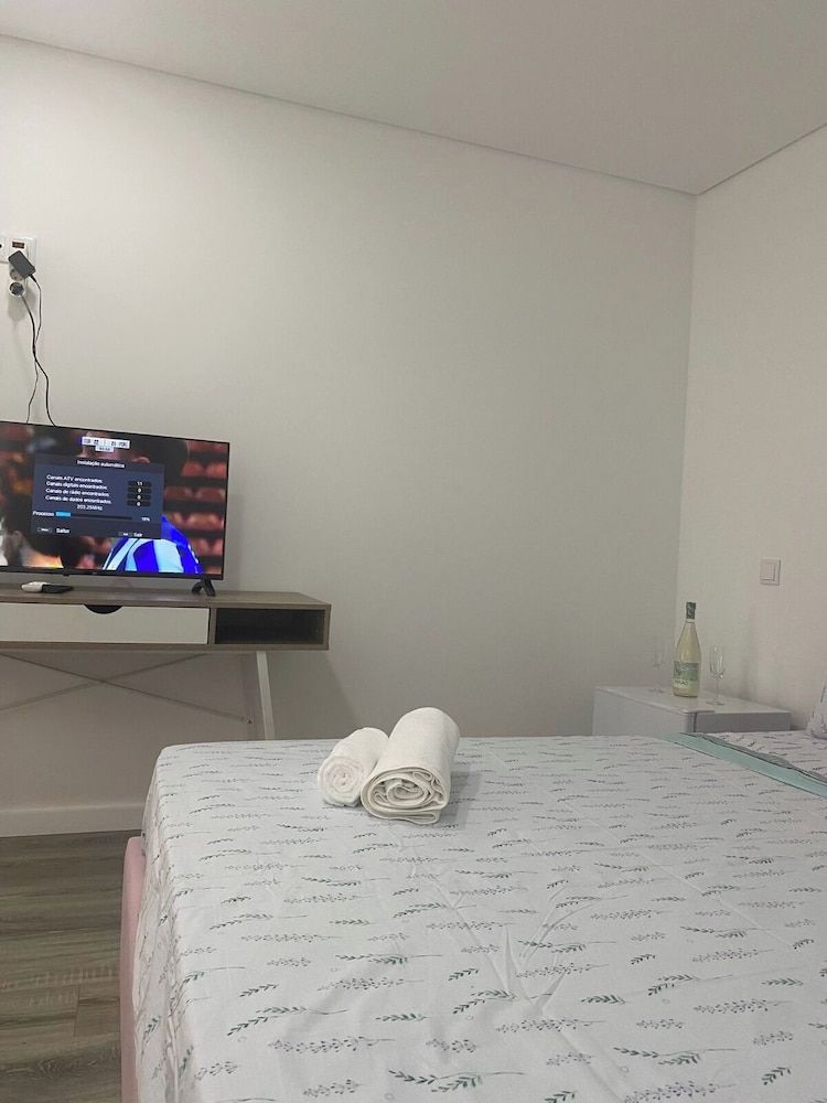 Casa Augusta 6 Comfort Suite, City View (SUITE B) 5