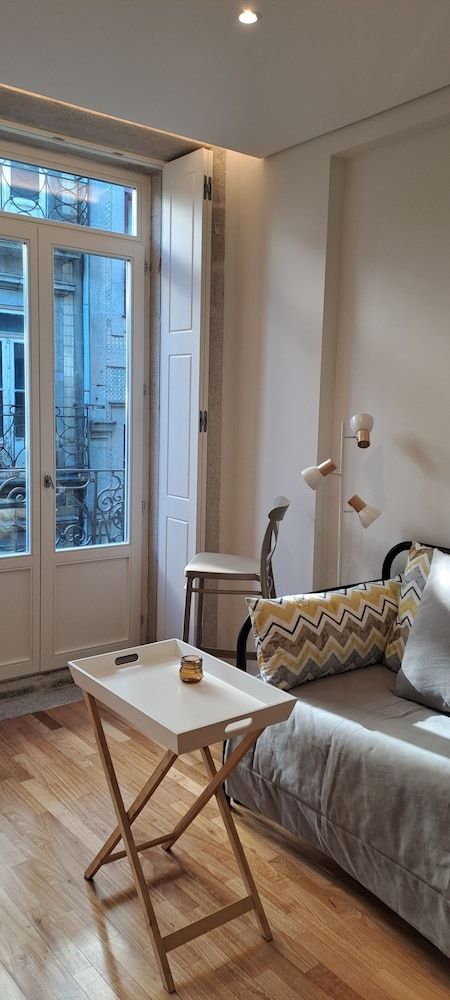 ALMARELA apartments Superior Apartment, Balcony, City View 4