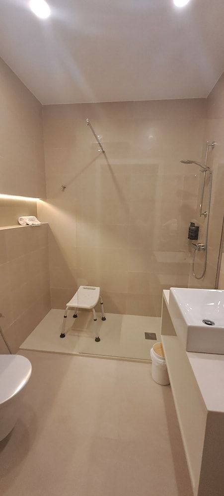 ALMARELA apartments Superior Apartment, Balcony, City View 19