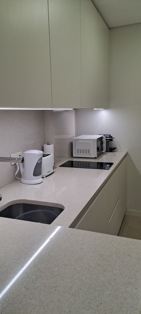 ALMARELA apartments Superior Apartment, Balcony, City View 9