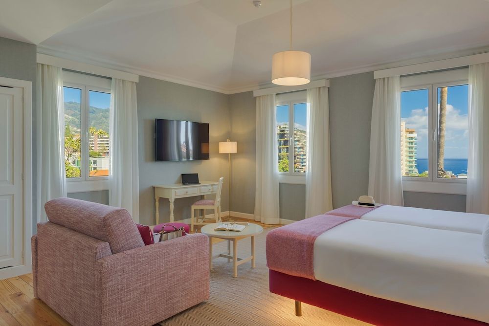 Pestana Quinta Perestrello Junior Suite (Partial Sea View) 3