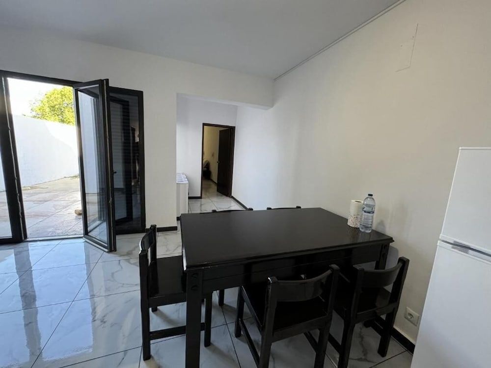 Magna Oura Two Bedroom Apartment 3