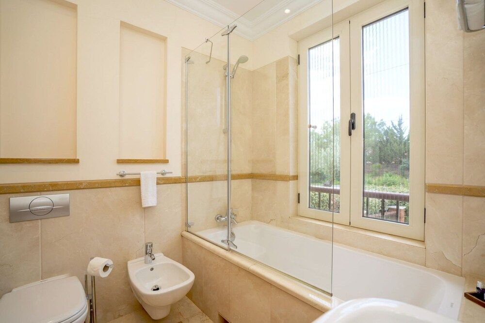 Monte Rei 2 bed Linked Villa Villa, Smoking 30