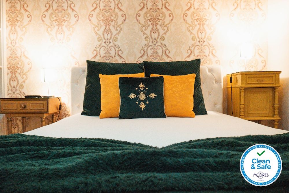 Vintage Place - Azorean Guest House Deluxe Double Room 5