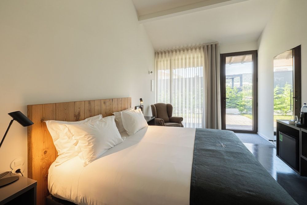 CasaNova Farmhouse Comfort Double Room