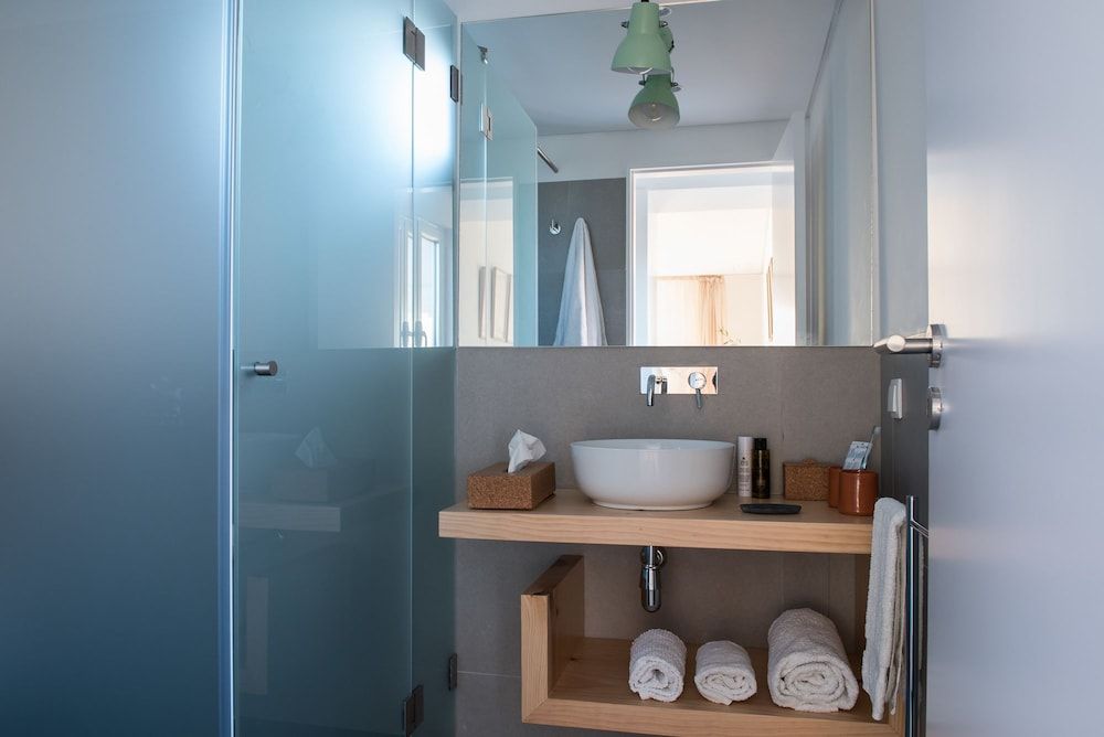 Craveiral Farmhouse by Belong Studio, 1 King Bed 10