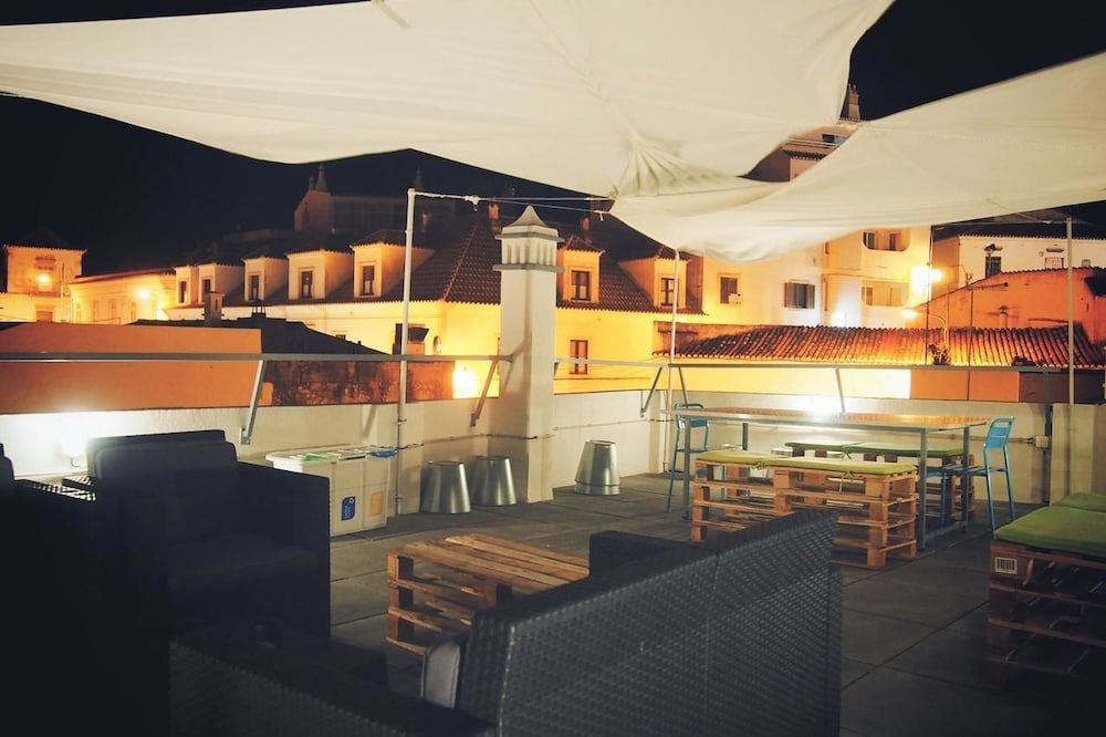 Peneco Albufeira GuestHouse - Hostel