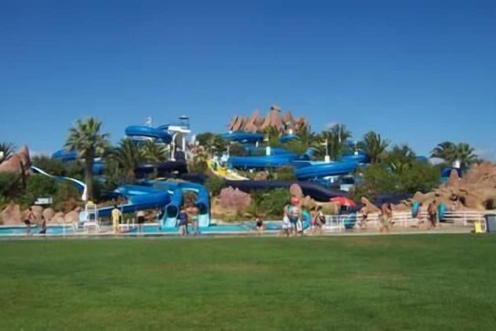 Deluxe Apartment with 1 Bedroom D - 1 Br apts Apartment, 1 Bedroom 15