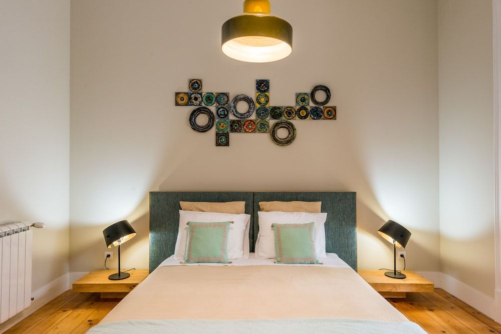 19 Tile Ceramic Concept  - by Unlock Hotels Premium Room, 1 King Bed 2