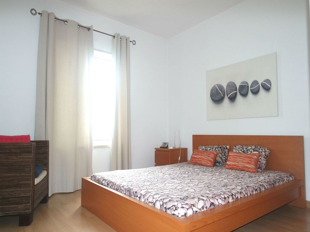 Apartment (2 Bedrooms)