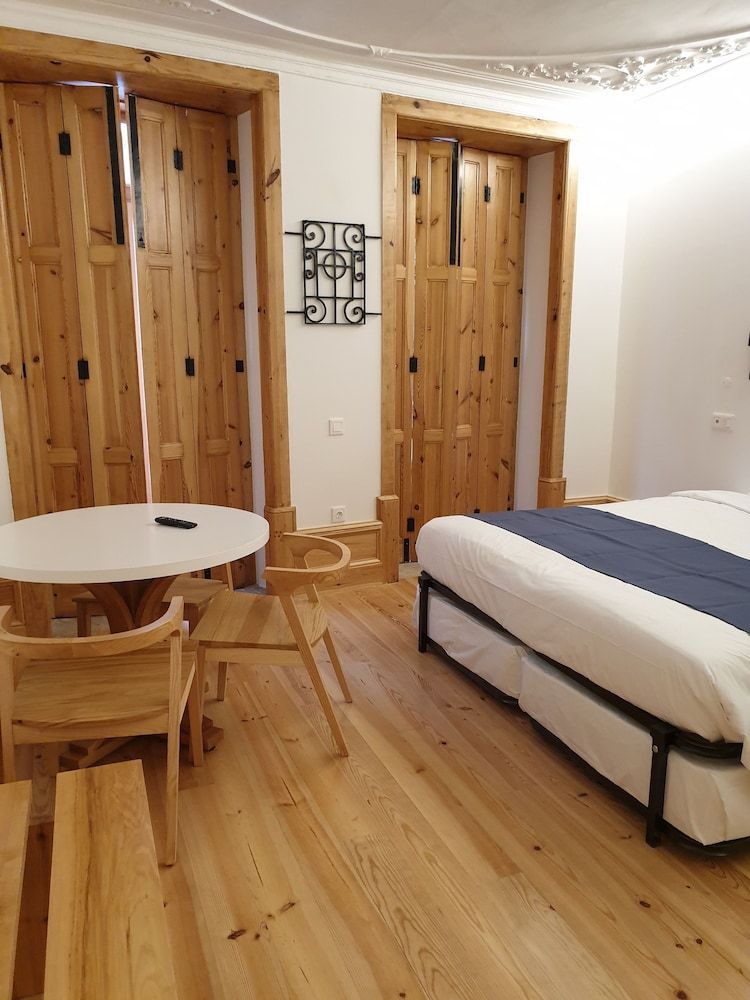 Casa da Baixa Downtown House Deluxe Room, Balcony, City View 11