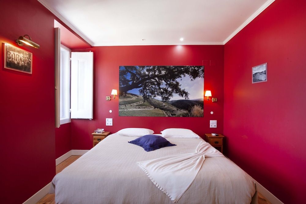 Casa do Vinho Sintra Guest House Deluxe Double or Twin Room 5