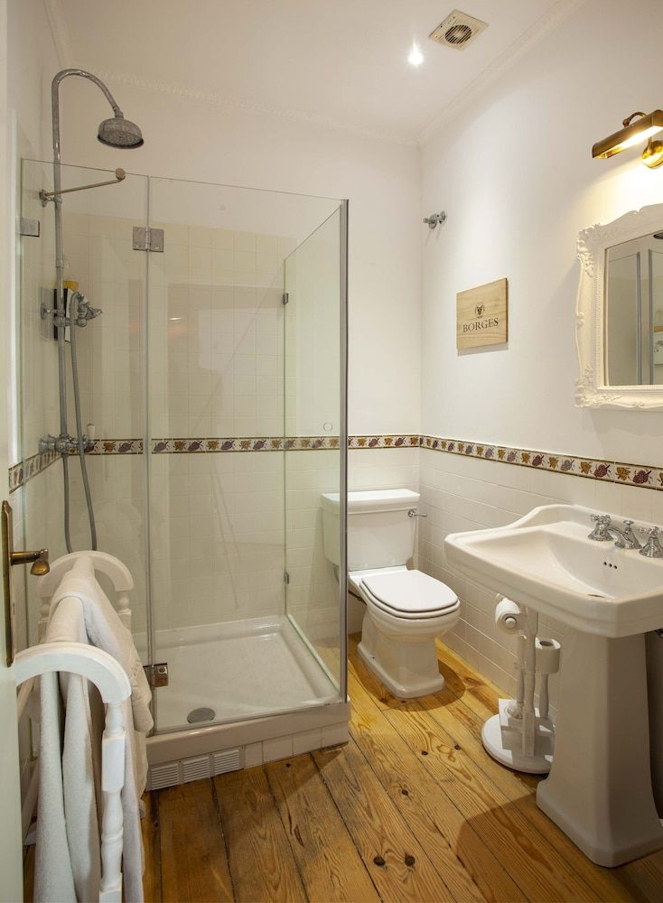 Casa do Vinho Sintra Guest House Deluxe Double or Twin Room 7