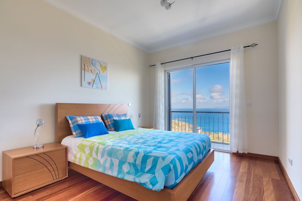 Villa, 3 Bedrooms, Patio, Sea View