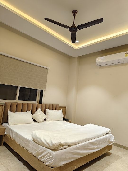 Standard Room with Hill View