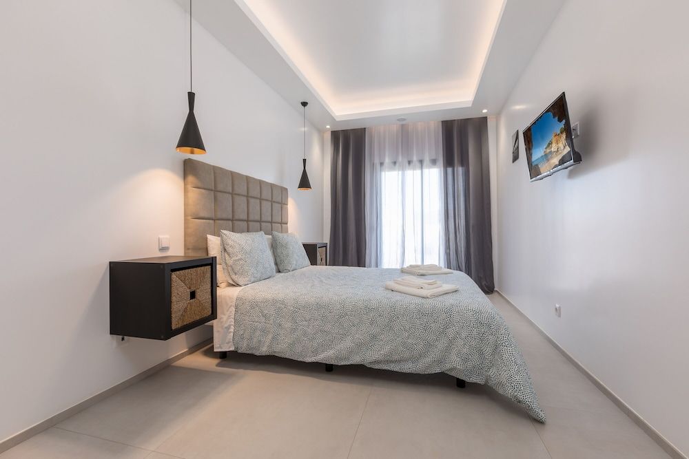 Apartment, 2 Bedrooms, Balcony, Garden View
