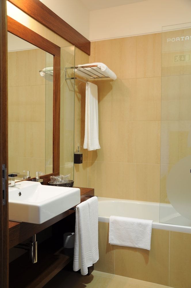 Hotel Portas de Santa Rita Superior Double Room 4