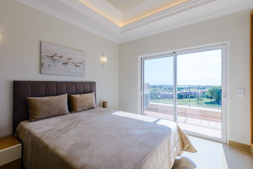 Villa, 4 Bedrooms, Pool Access