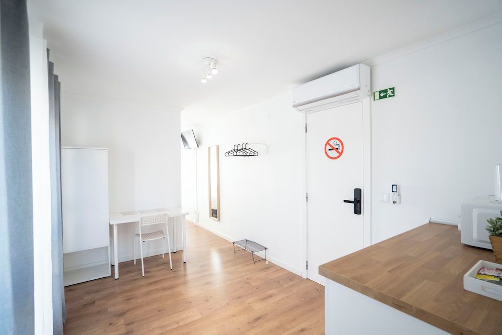 Villa Paraiso Da Caparica Executive Double Room, 1 Double Bed, Non Smoking, Private Bathroom 3