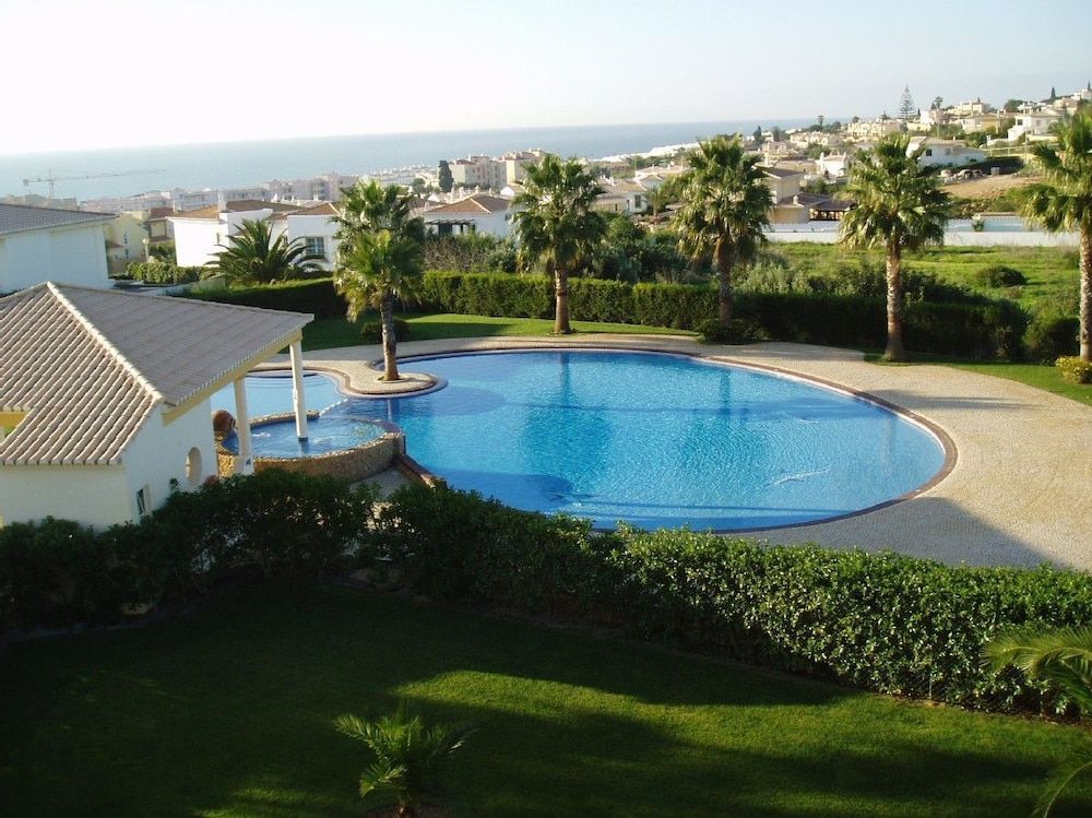 House, 3 Bedrooms, Balcony, Garden View