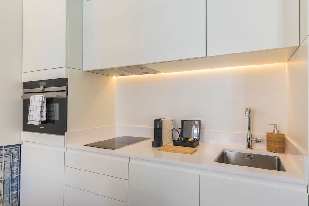 Ando Living Santa Justa 79 House City Apartment, 1 Queen Bed with Sofa bed, Kitchen, City View 11