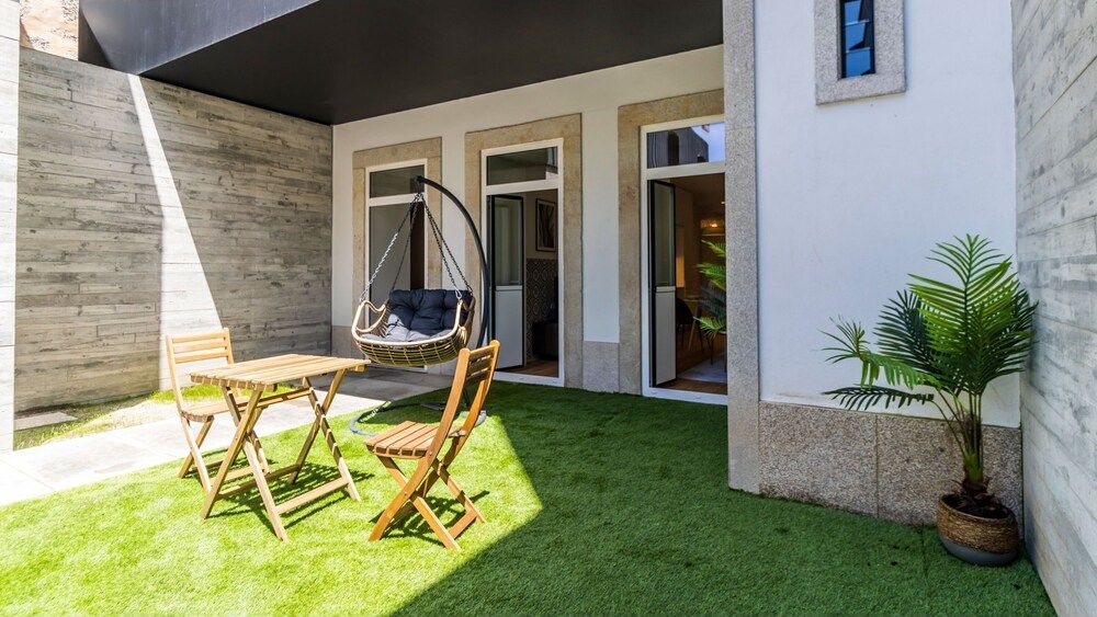 Almada 551 by LovelyStay Premium Studio 24