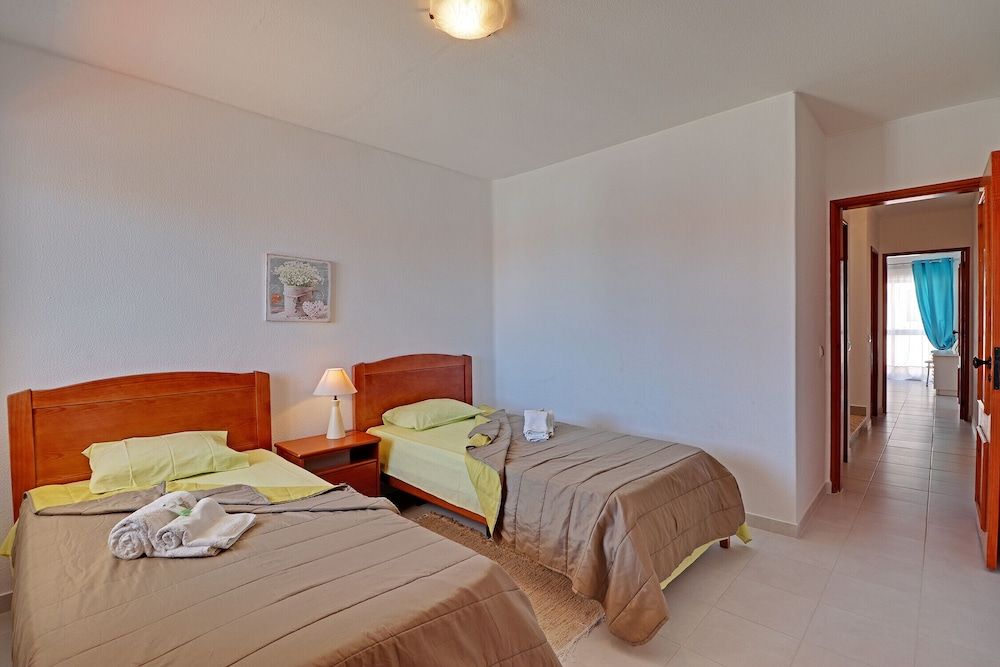 Albufeira Ocean View 2 by Homing
