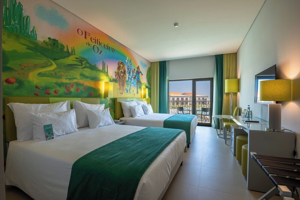 Vila Gale NEP Kids Hotel Premium Room (Family) 4