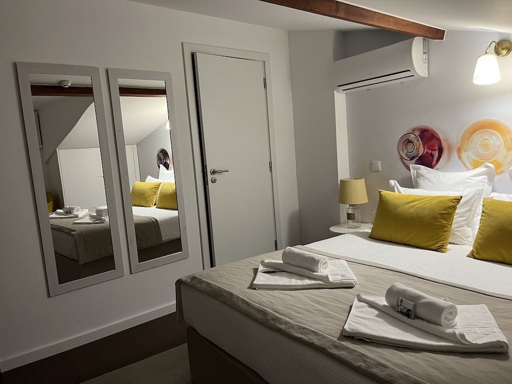 Economy Double Room, 1 Queen Bed