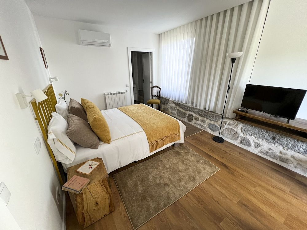 Quinta de Chousas - Braga - Agrotourism Superior Double Room, Balcony, Garden View 2