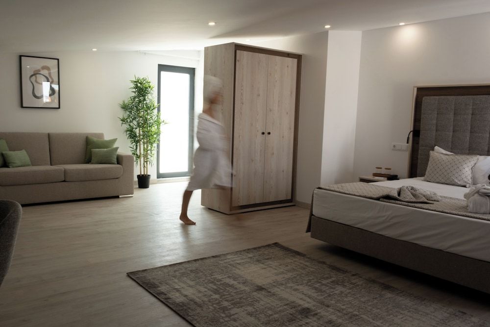 Ria Formosa Guest House Royal Room 3