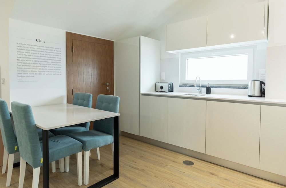 Horta Bay City Suite 5