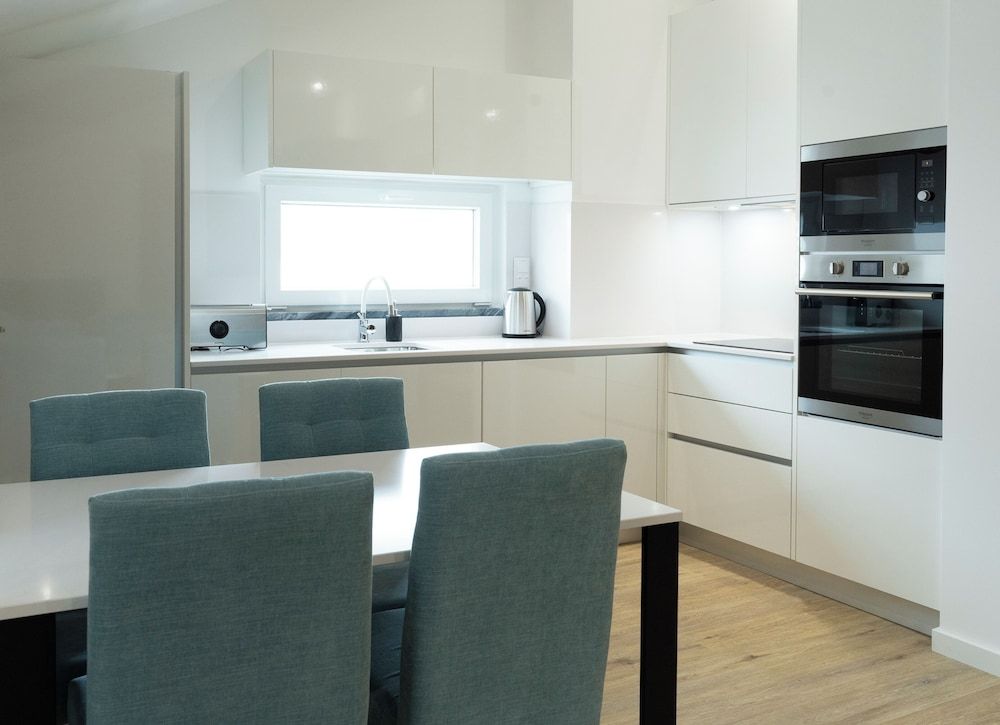 Horta Bay City Suite 4