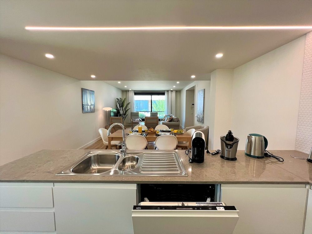 Faro Design 6 by Homing Apartment, 2 Bedrooms, 2 Bathrooms 10