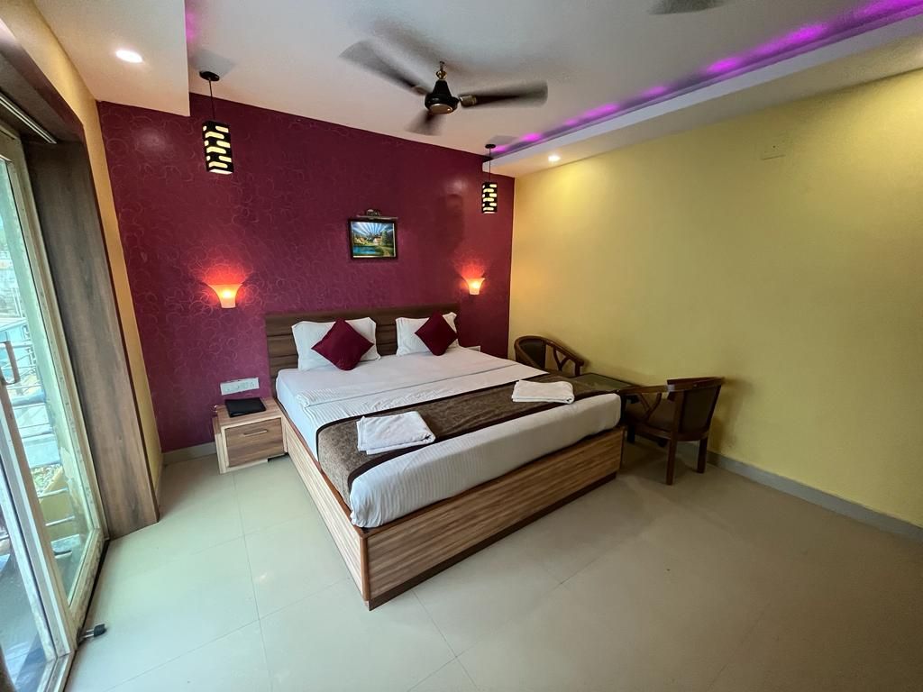 Deluxe Room with Balcony