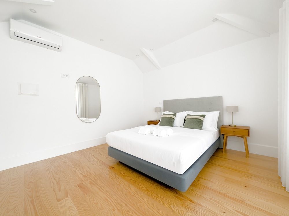 Apartment B 5