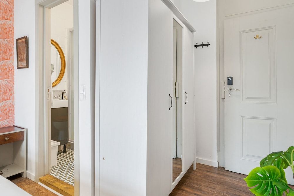 The Indy House | 309 by LovelyStay