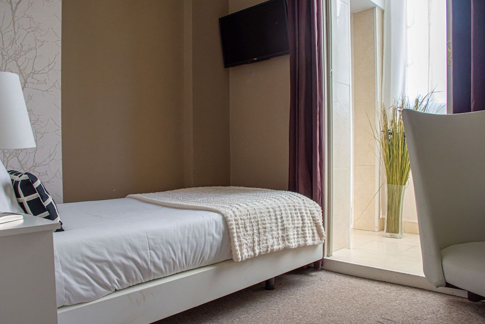 Basic Single Room, City View