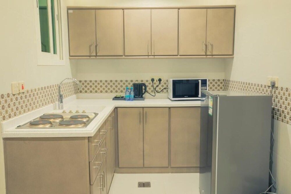 Ninety Two Executive Studio Suite 3