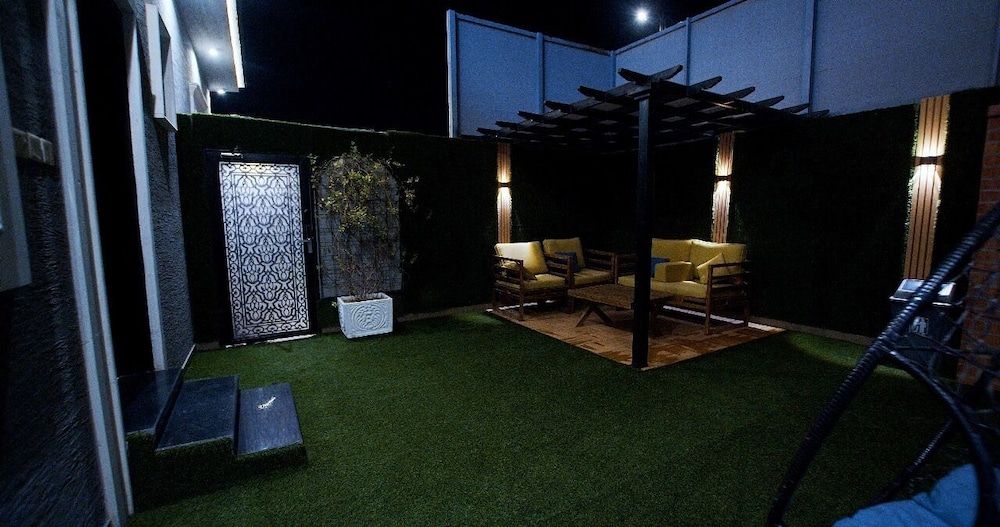 Relax Palace for Hotel Villas Traditional Chalet, 1 Bedroom, Private Pool 6