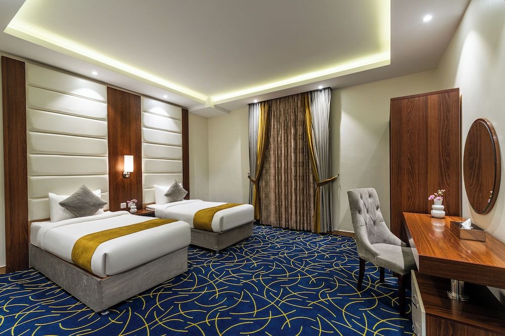 Al Qasr Hotel Suites - Albadie District Family Suite 3