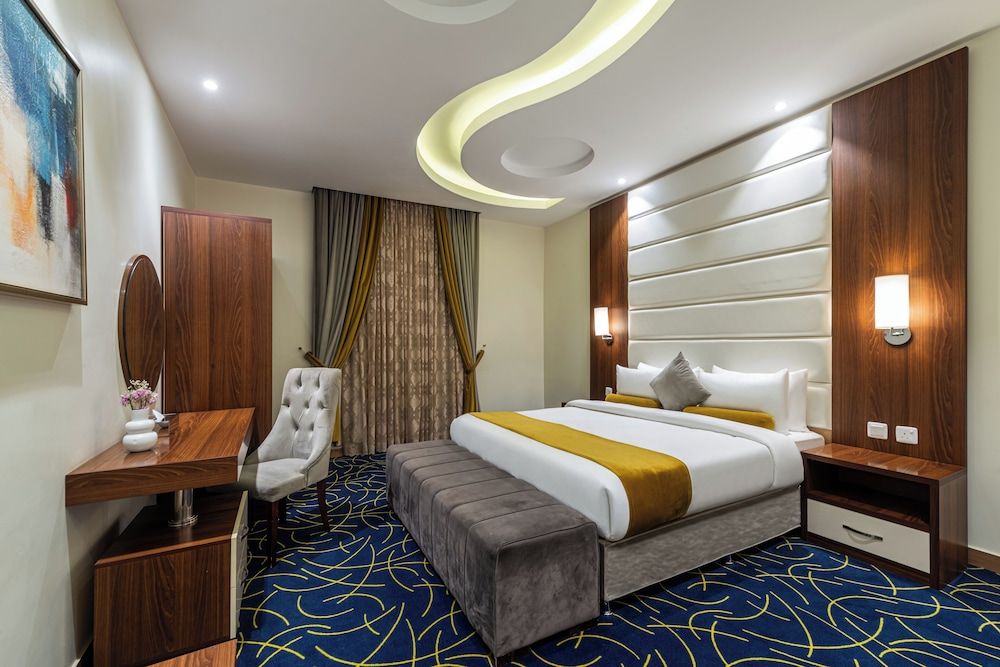 Al Qasr Hotel Suites - Albadie District Family Suite 2