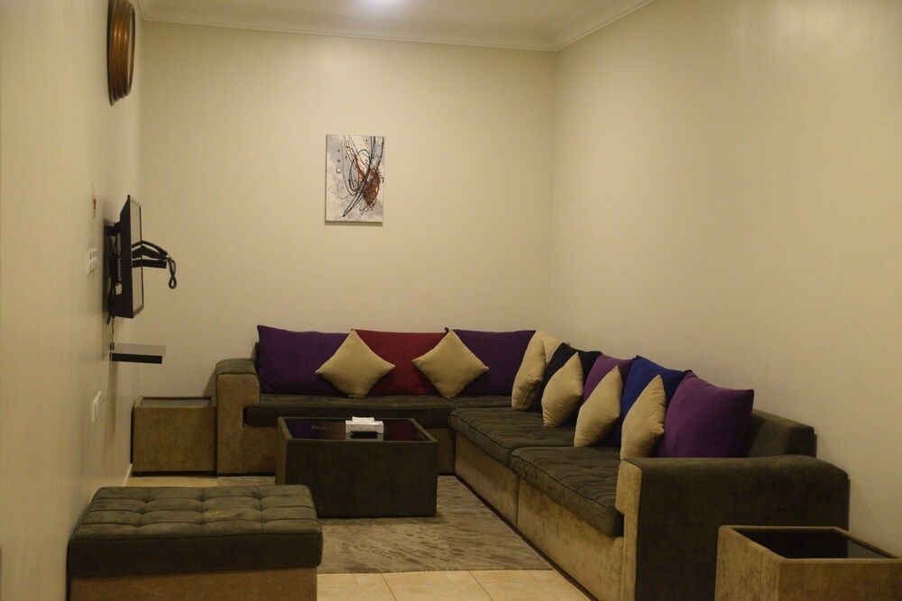 Aseer hotel apartments Junior Suite 6
