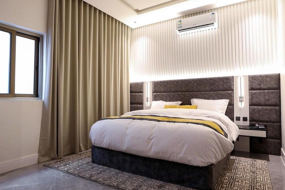 Topaz Al Malqa Hotel One-Bedroom With Balcony 8