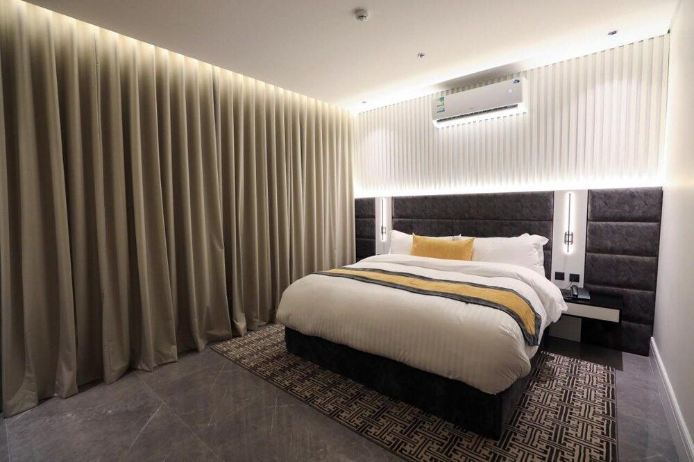 Topaz Al Malqa Hotel One-Bedroom With Balcony 7