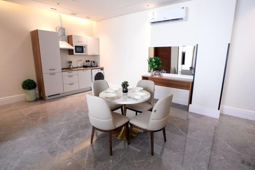 Topaz Al Malqa Hotel One-Bedroom With Balcony 12