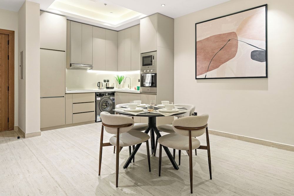 Yliv - KAFD Classic Apartment 7