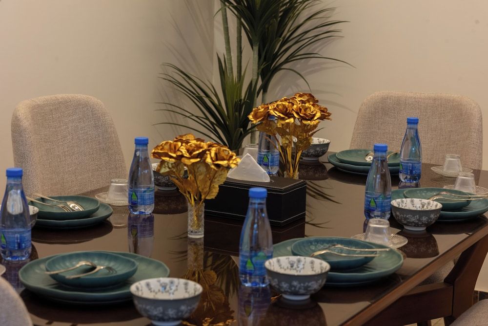 Midtown Majestic Garden Abha Villa, Balcony, Pool View 8