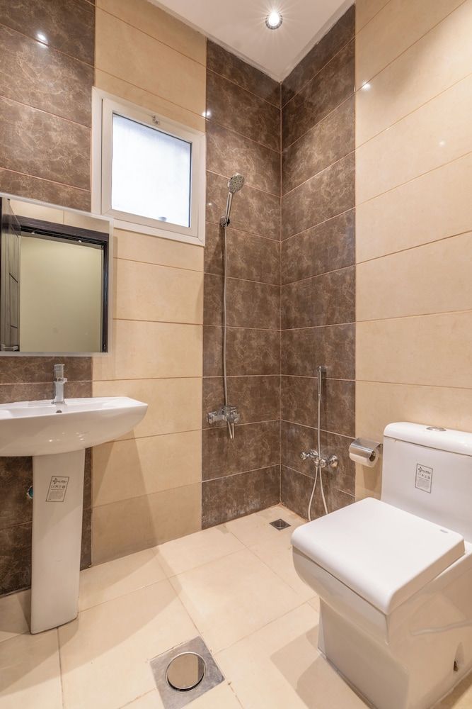 Deyala Serviced Apartments 4 Deluxe Double or Twin Room 8