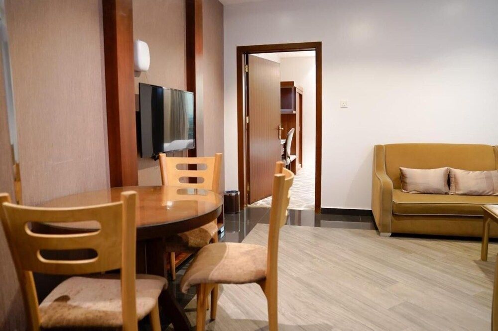 Ferbion hotel Suite with Spa Bath 5